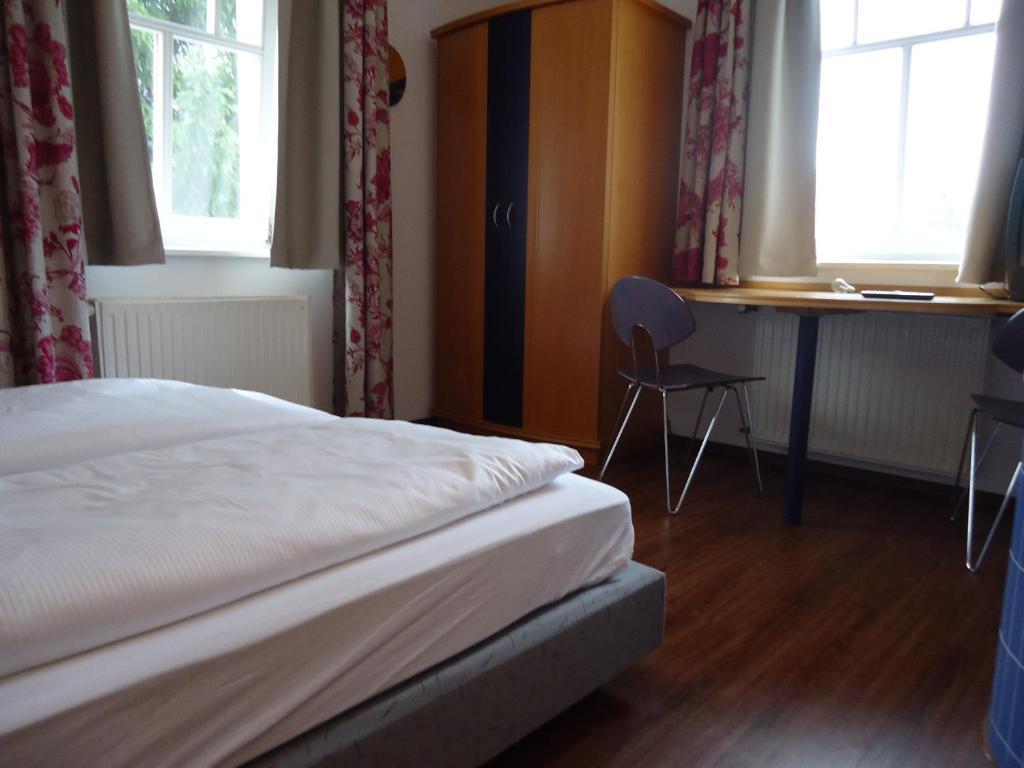Garni Hotel Kaiserdom บัมแบร์ก ห้อง รูปภาพ
