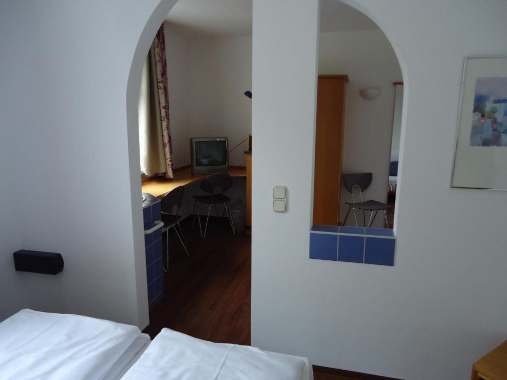 Garni Hotel Kaiserdom บัมแบร์ก ภายนอก รูปภาพ